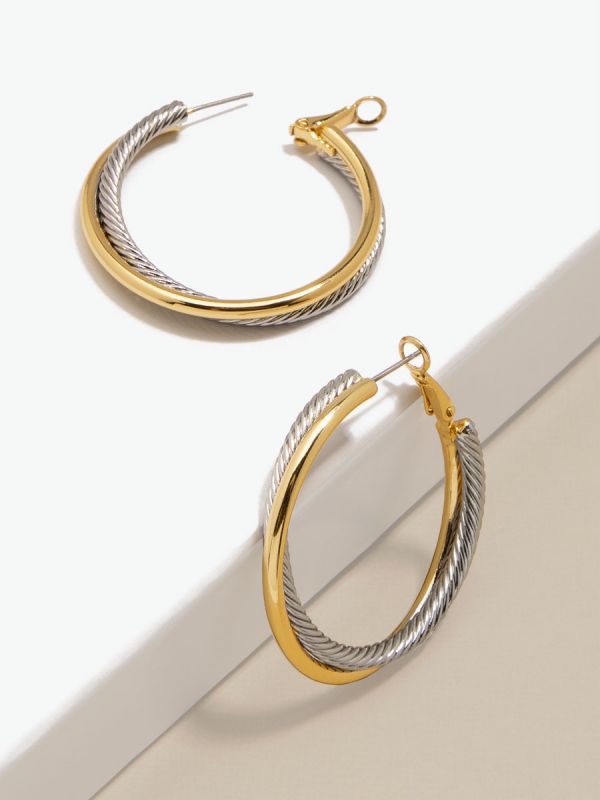 Twisted Cable Hoop Earring E2526